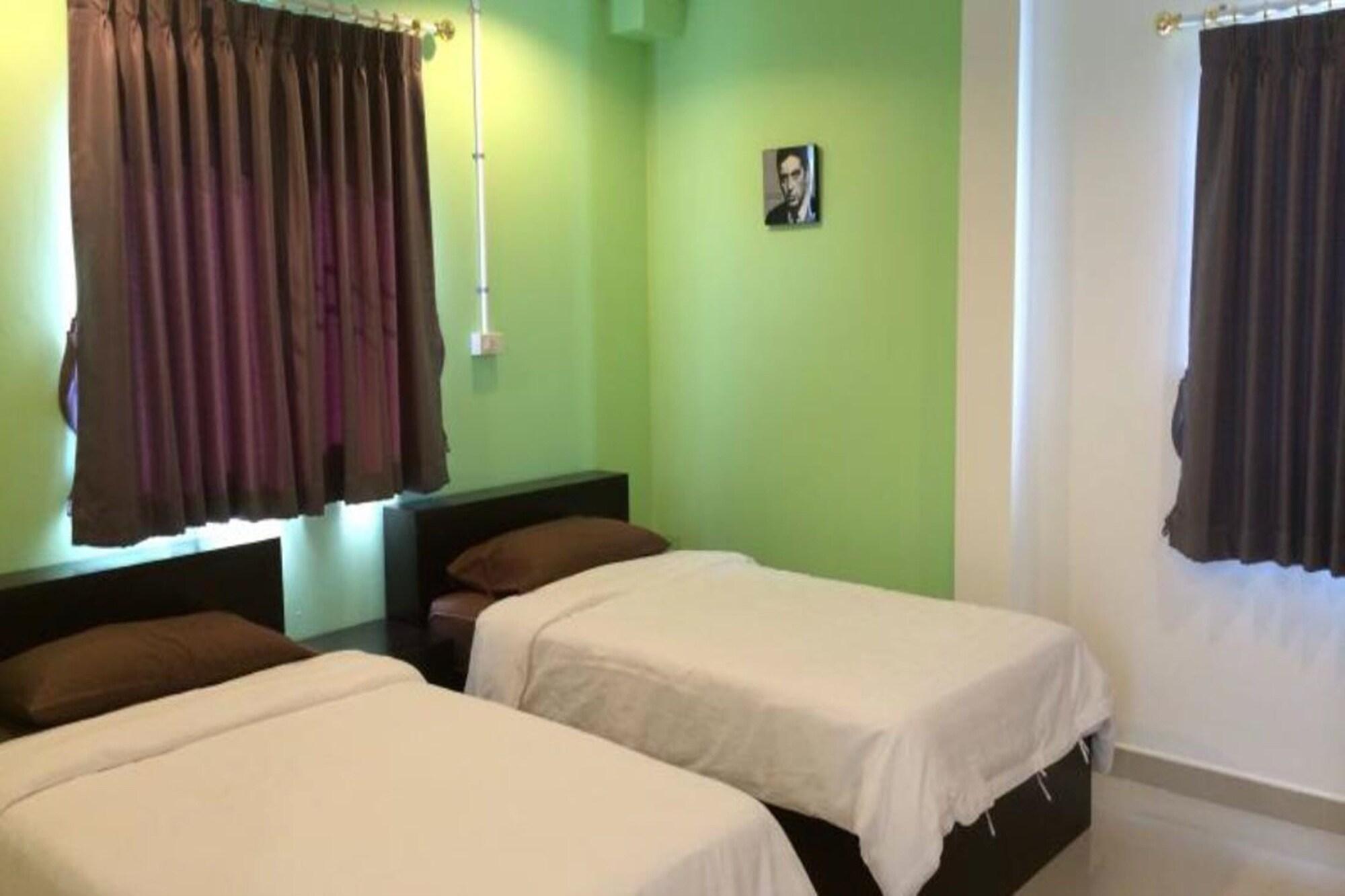 อยู่ดี รูม แอนด์ คอฟฟี่ Hotel กาญจนบุรี ภายนอก รูปภาพ