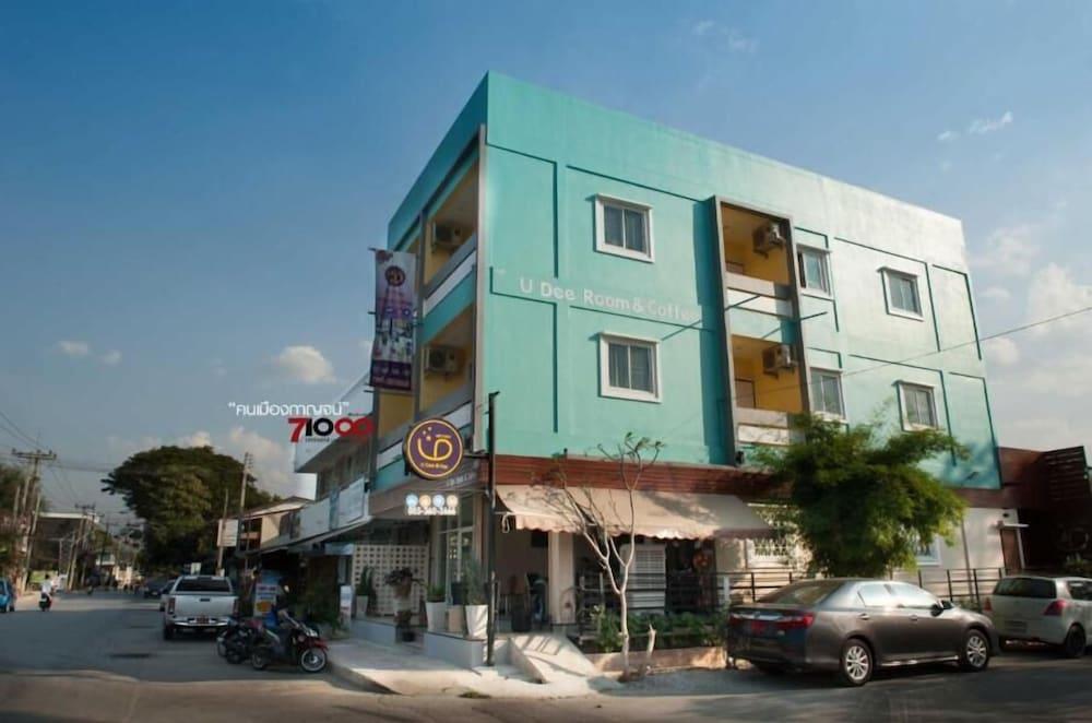 อยู่ดี รูม แอนด์ คอฟฟี่ Hotel กาญจนบุรี ภายนอก รูปภาพ